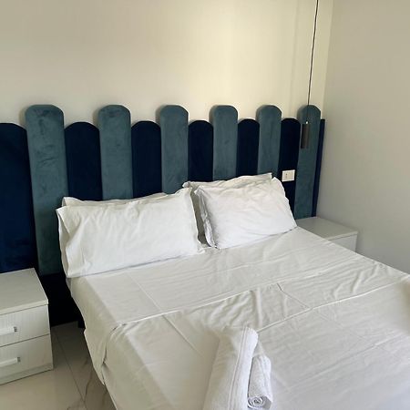 Ninfa Sul Mare Apartments 50 M E T R I Dal Mare Parcheggio Gratuito Custodito Capo Vaticano Kültér fotó