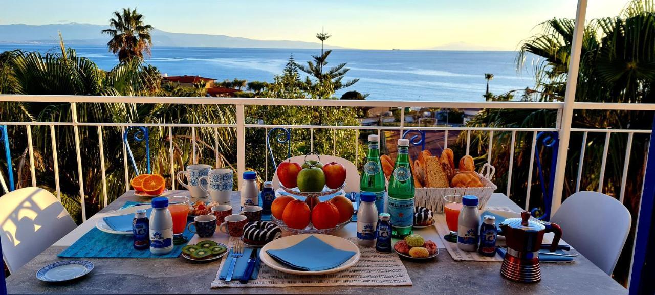 Ninfa Sul Mare Apartments 50 M E T R I Dal Mare Parcheggio Gratuito Custodito Capo Vaticano Kültér fotó