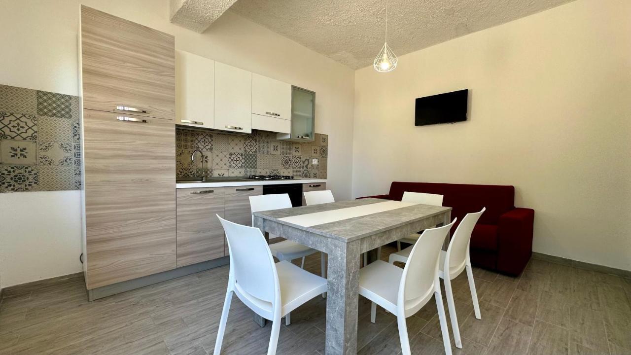 Ninfa Sul Mare Apartments 50 M E T R I Dal Mare Parcheggio Gratuito Custodito Capo Vaticano Kültér fotó