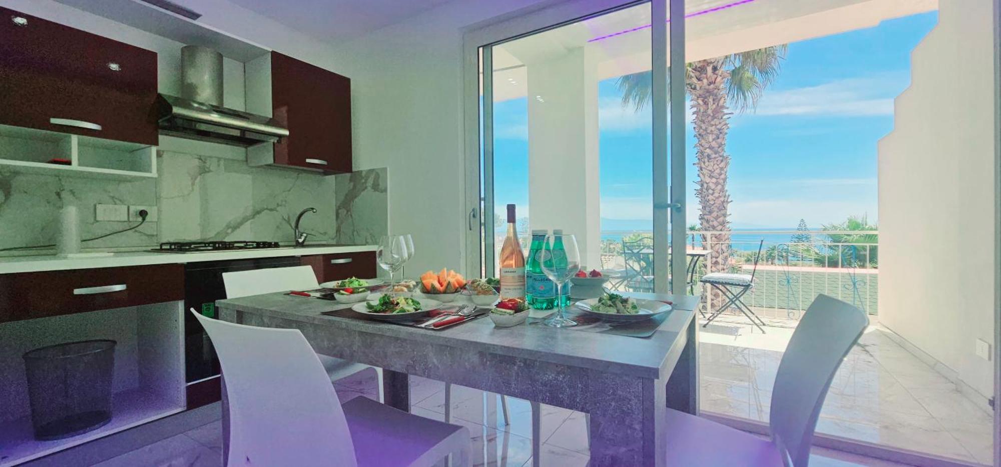 Ninfa Sul Mare Apartments 50 M E T R I Dal Mare Parcheggio Gratuito Custodito Capo Vaticano Kültér fotó