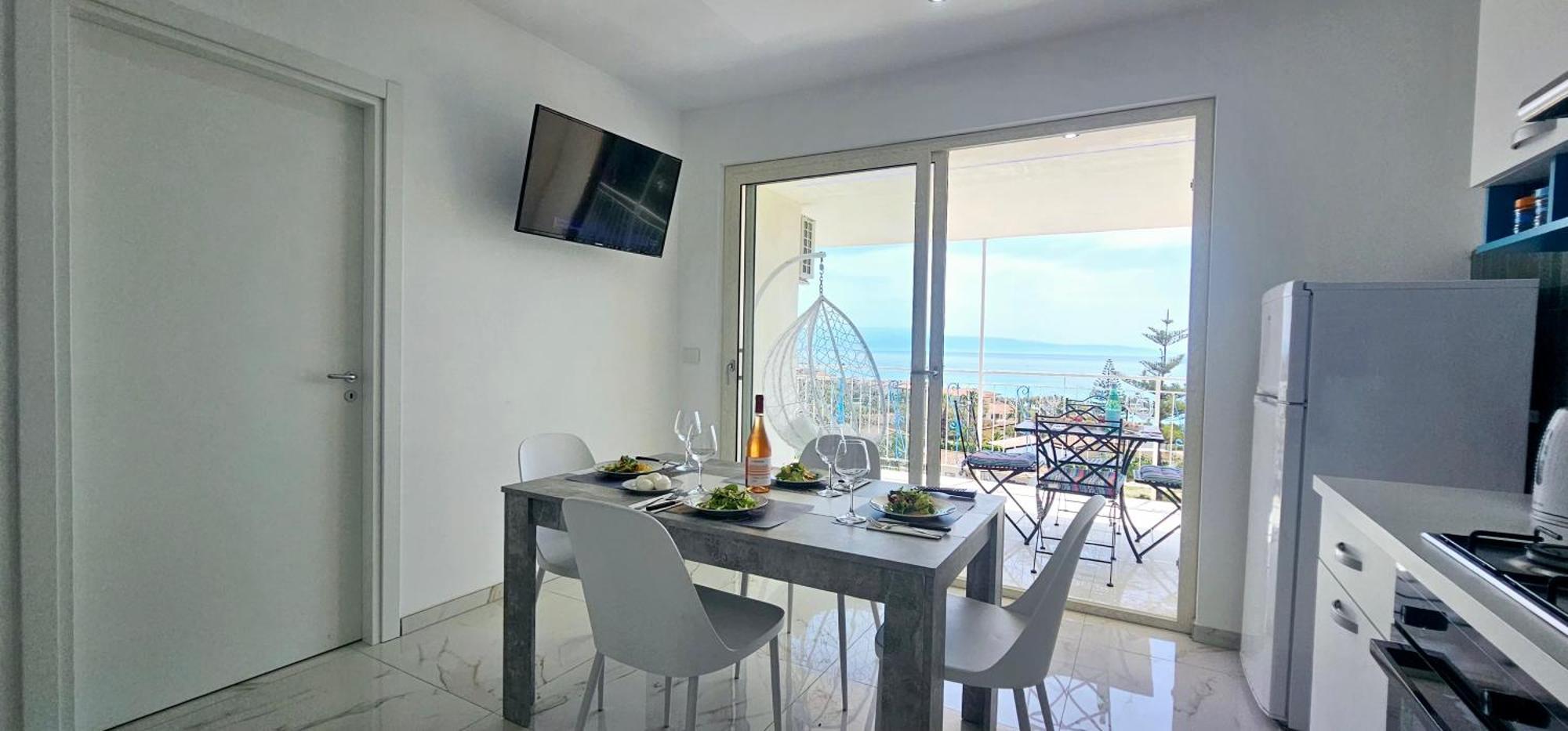 Ninfa Sul Mare Apartments 50 M E T R I Dal Mare Parcheggio Gratuito Custodito Capo Vaticano Kültér fotó